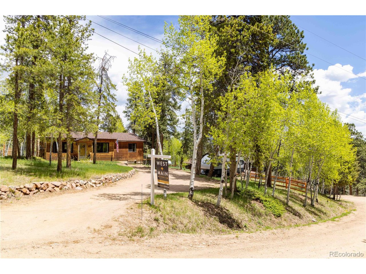 12159 Circle Dr