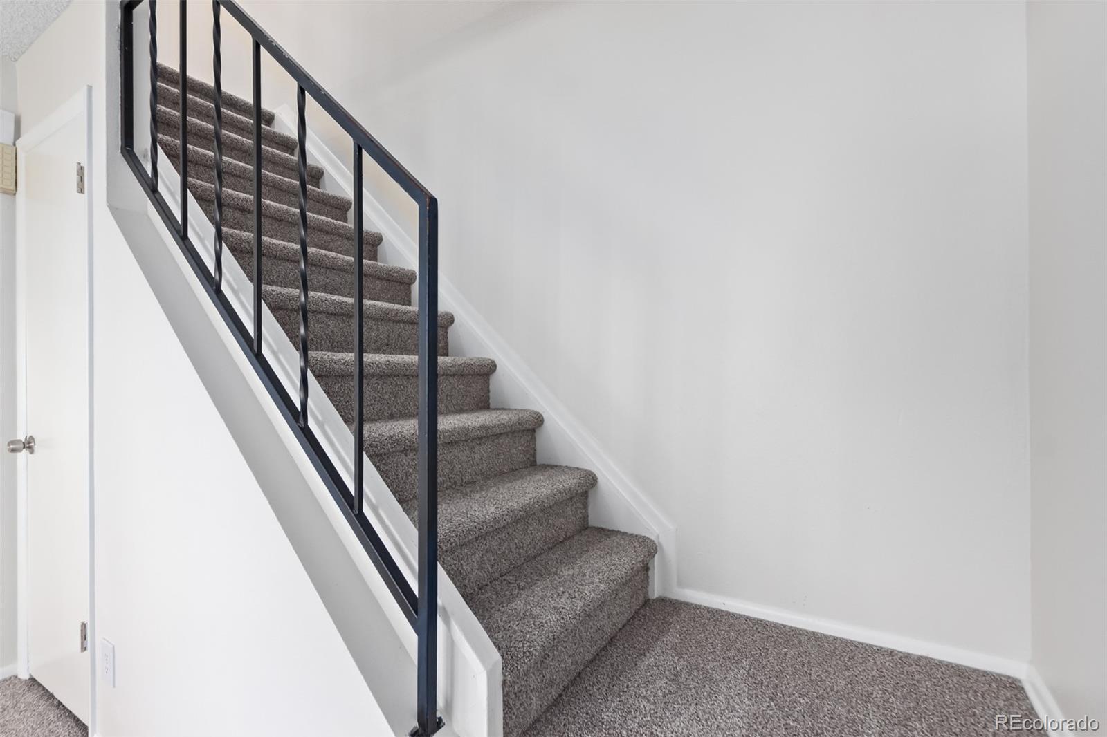 3354 S Flower Street Unit: 67