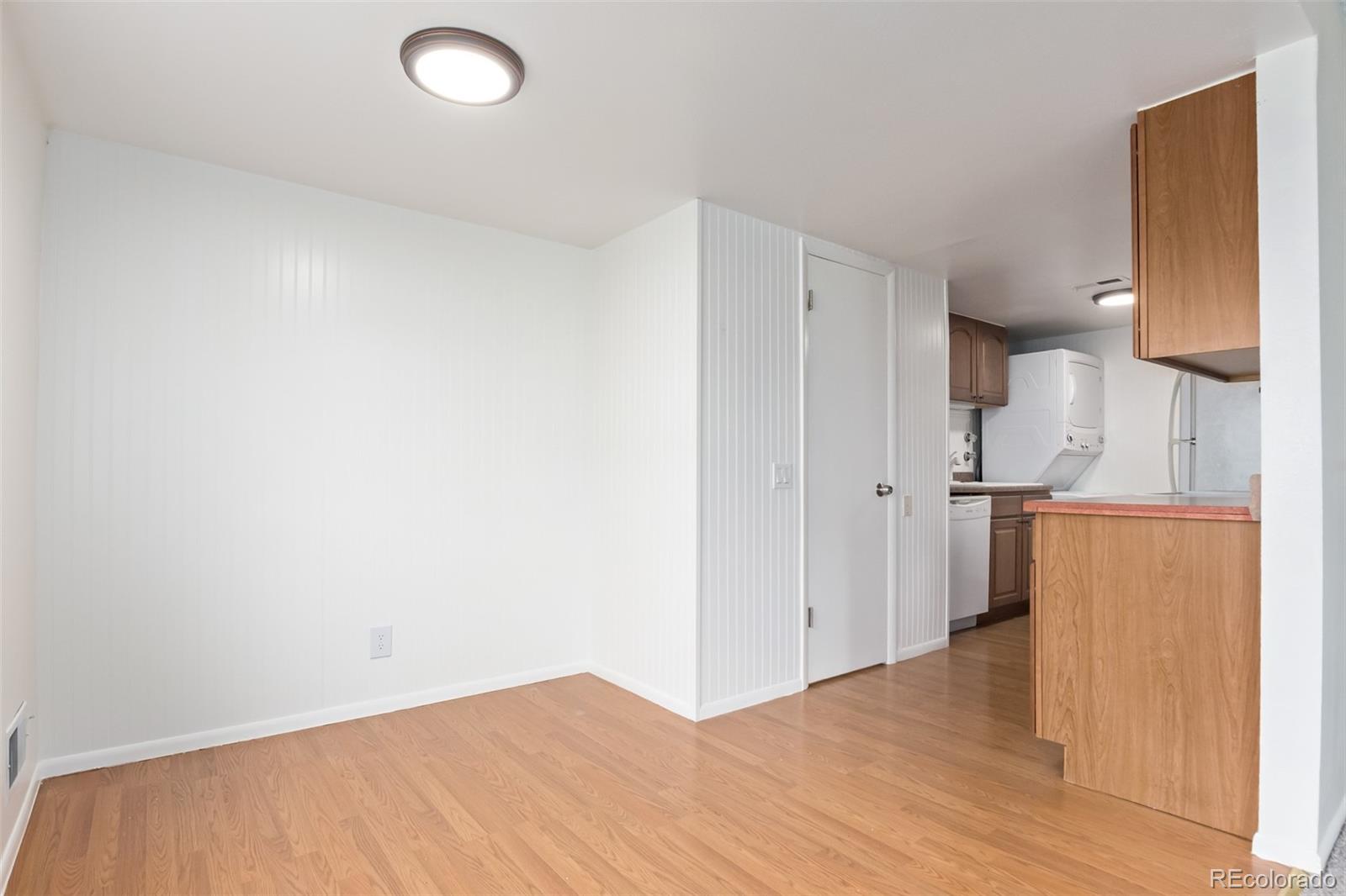 3354 S Flower Street Unit: 67