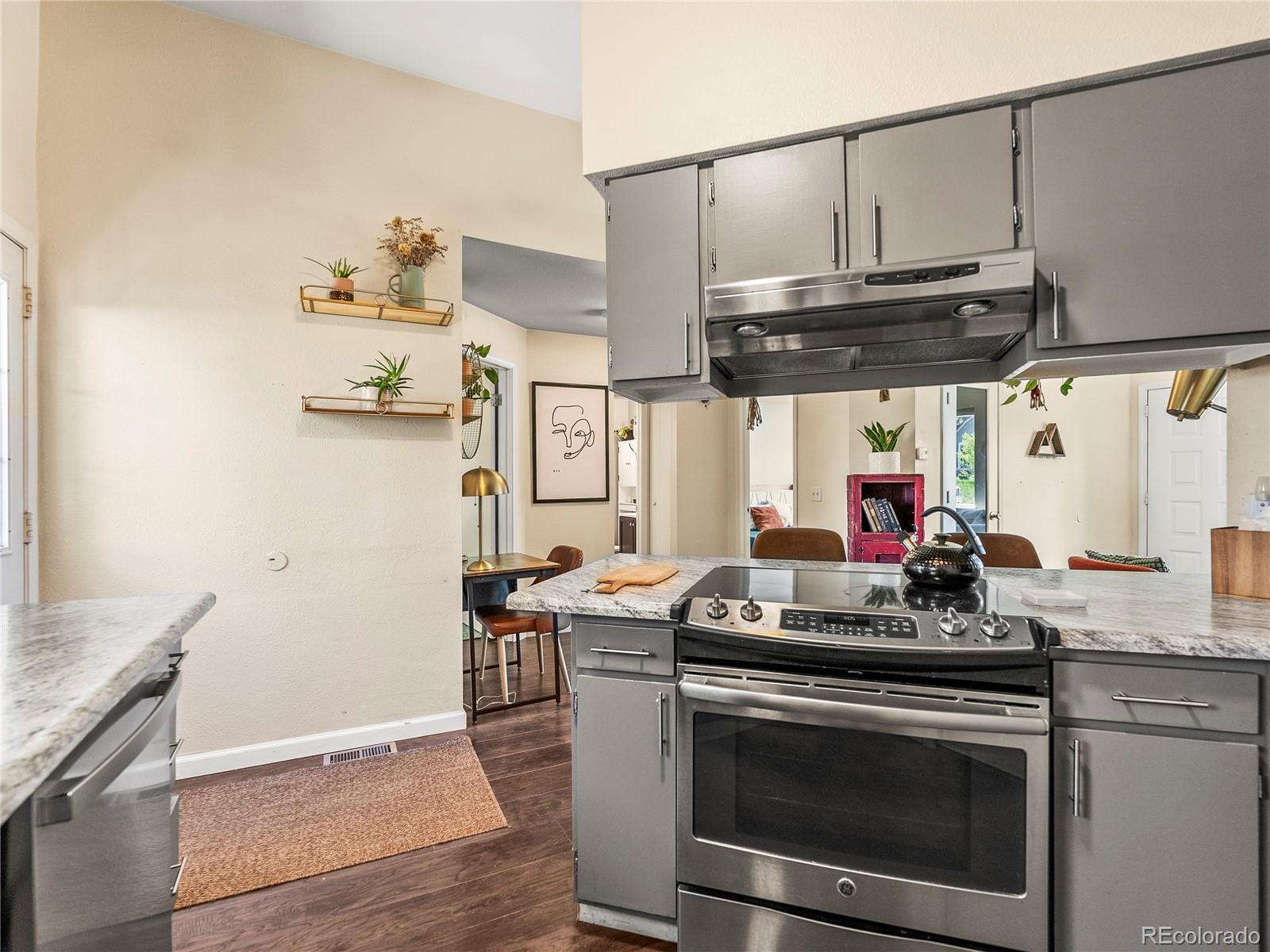 4453 S Pagosa Way