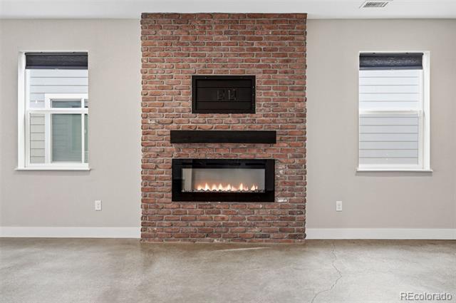 529 Foxtail Place