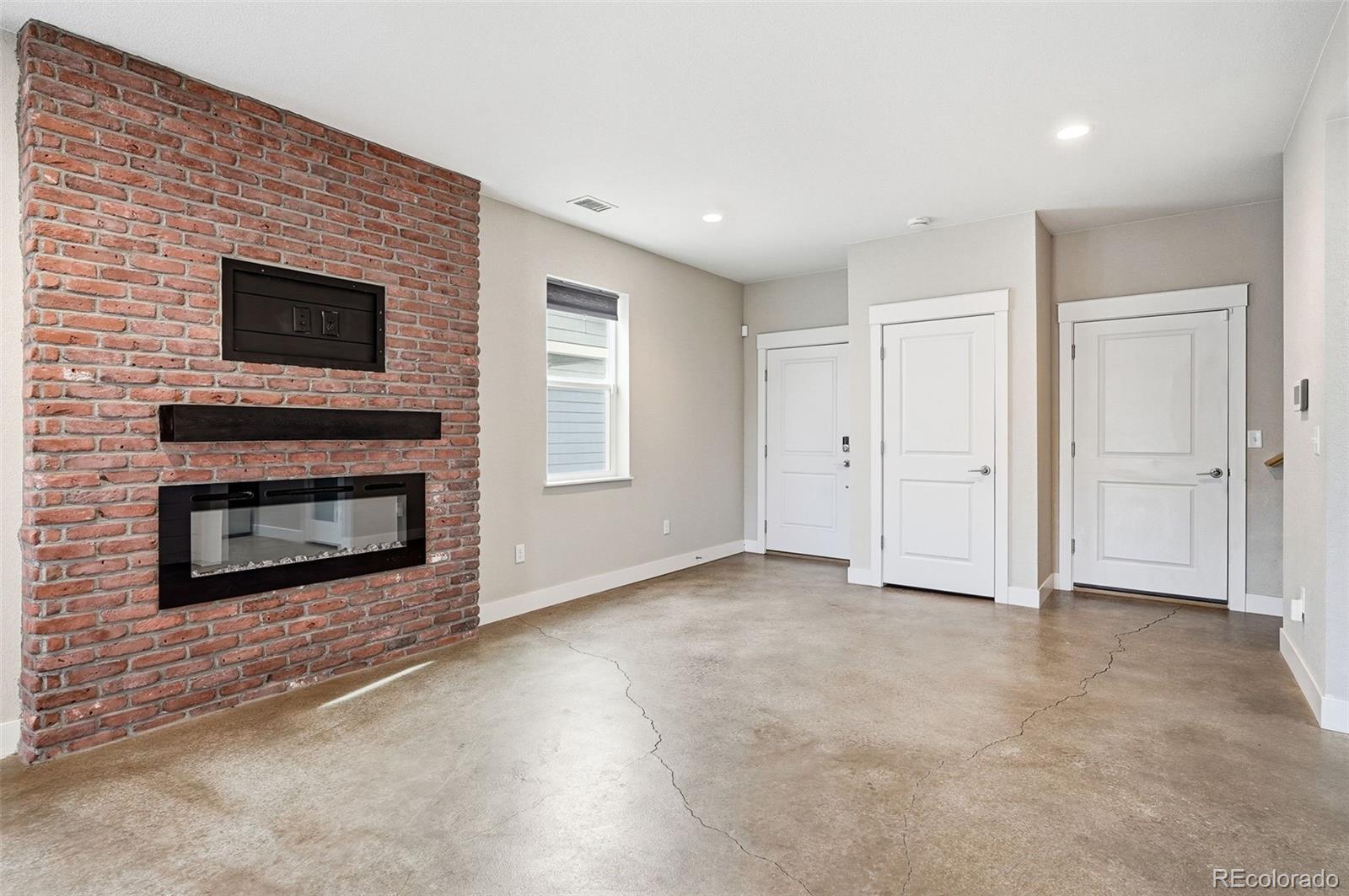 529 Foxtail Place