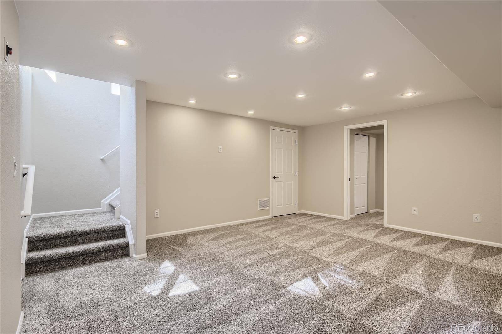 10289 Spotted Owl Court