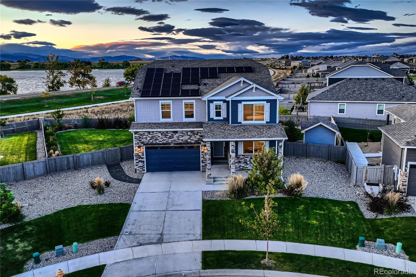 1146 Longs Peak Avenue