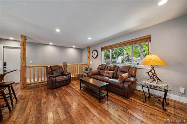 1074 E Fremont Circle