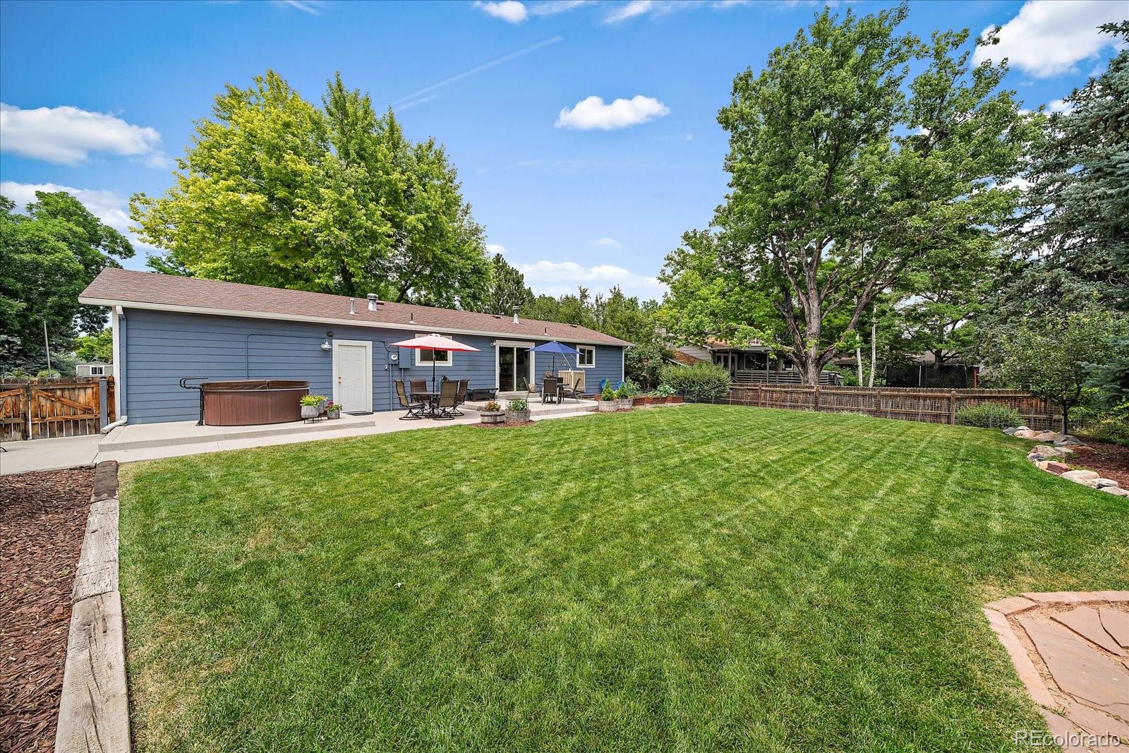 1074 E Fremont Circle