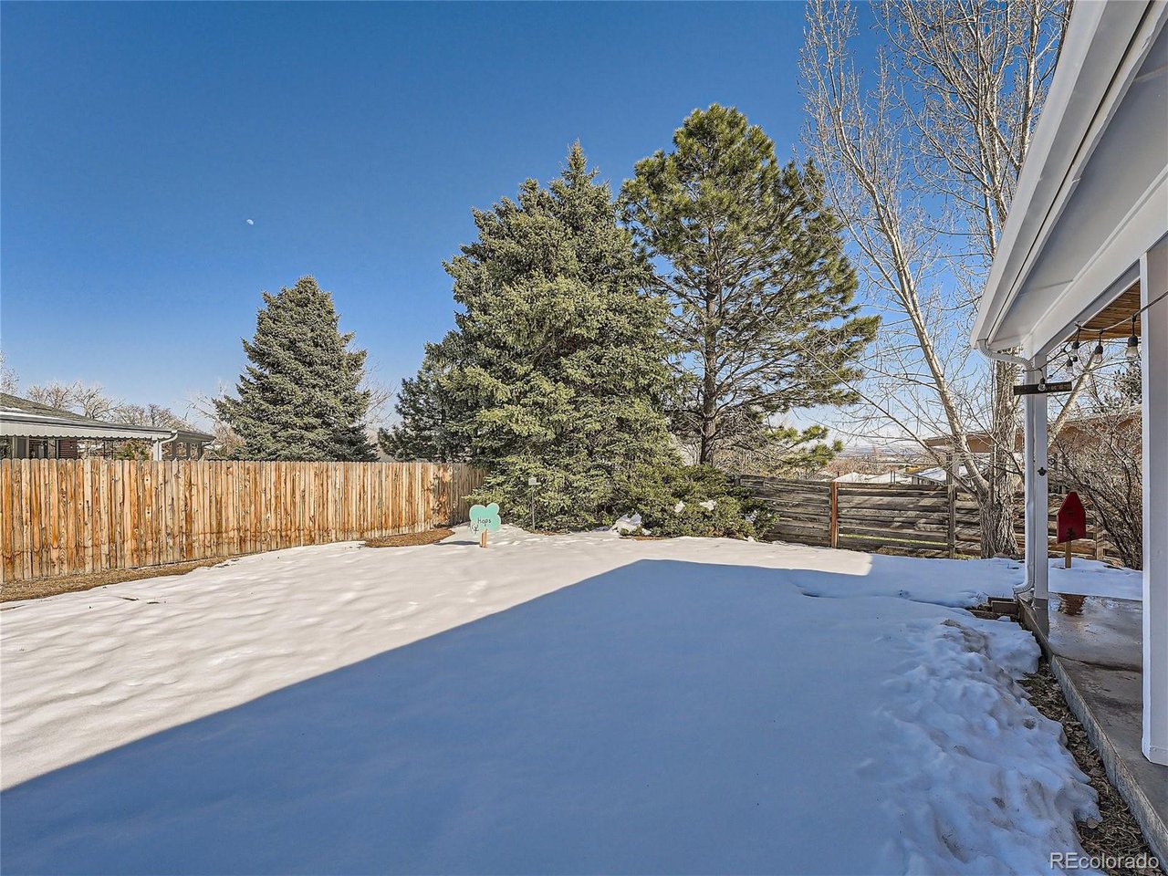 13761 W Warren Dr