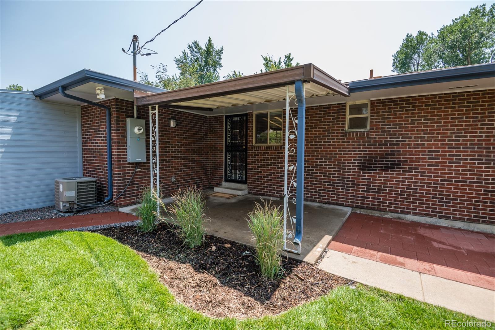 6027 Dudley Court