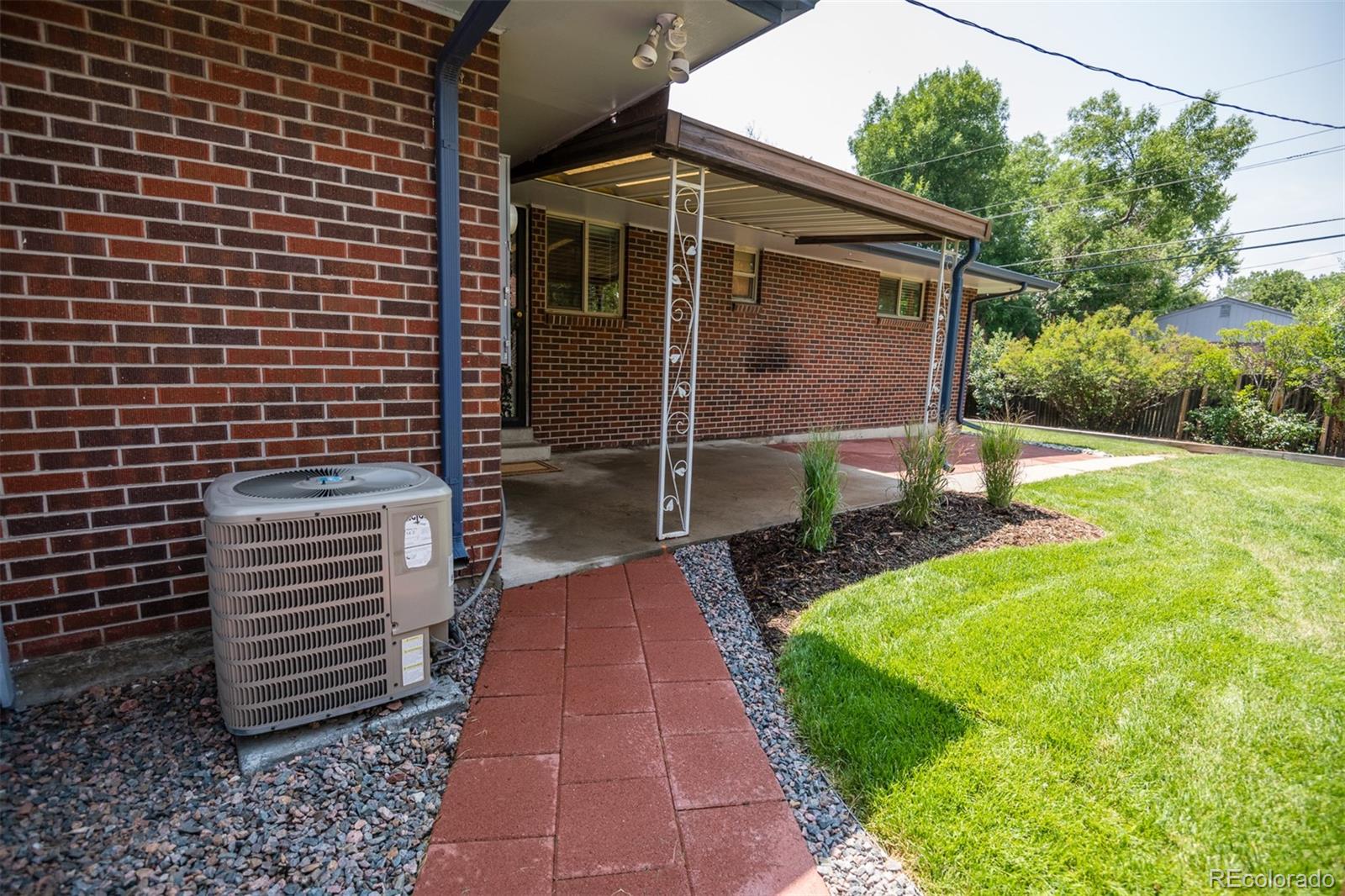 6027 Dudley Court