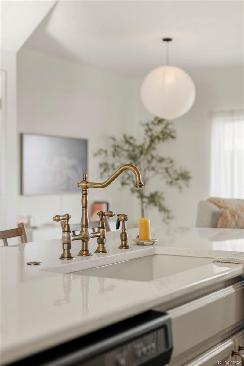 14700 E 104th Avenue Unit: 3505