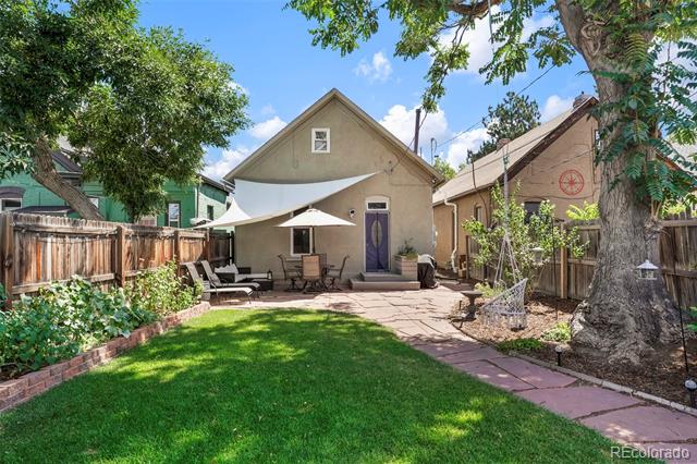 953 Kalamath Street