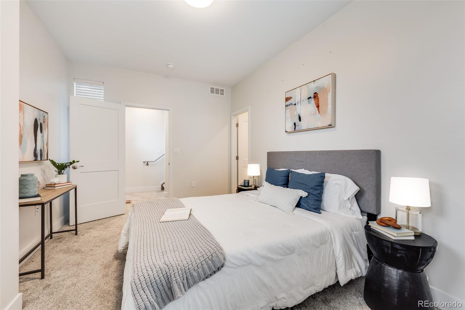 2922 W 26th Avenue Unit: 4