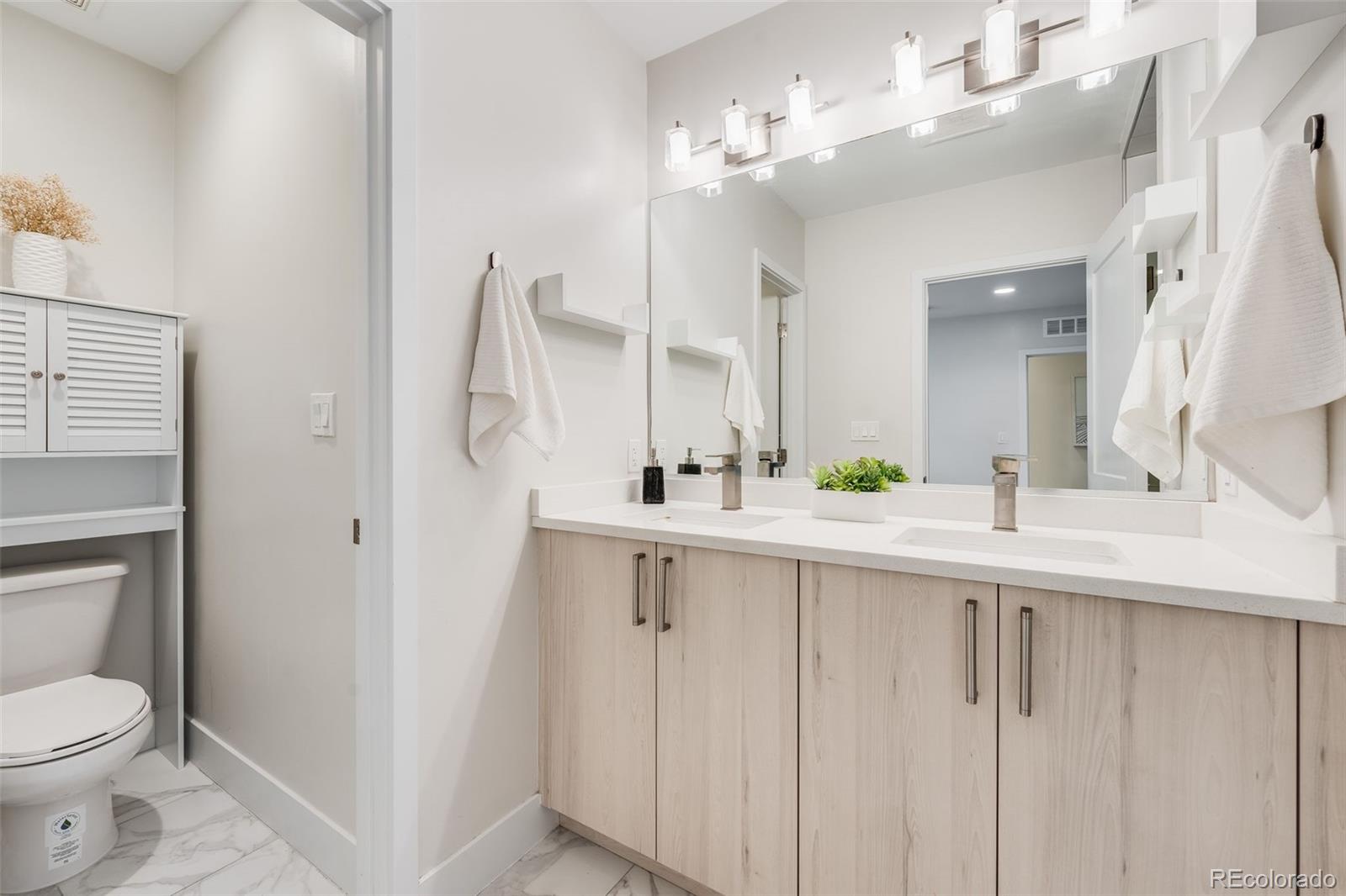 2922 W 26th Avenue Unit: 4