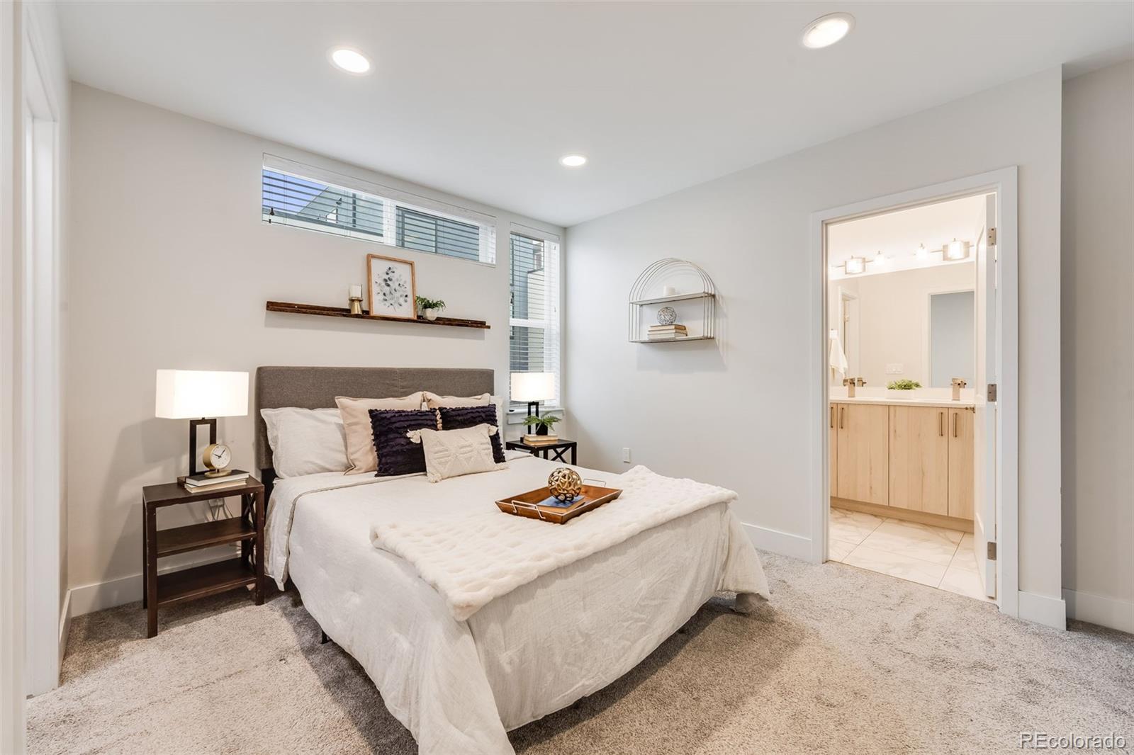 2922 W 26th Avenue Unit: 4