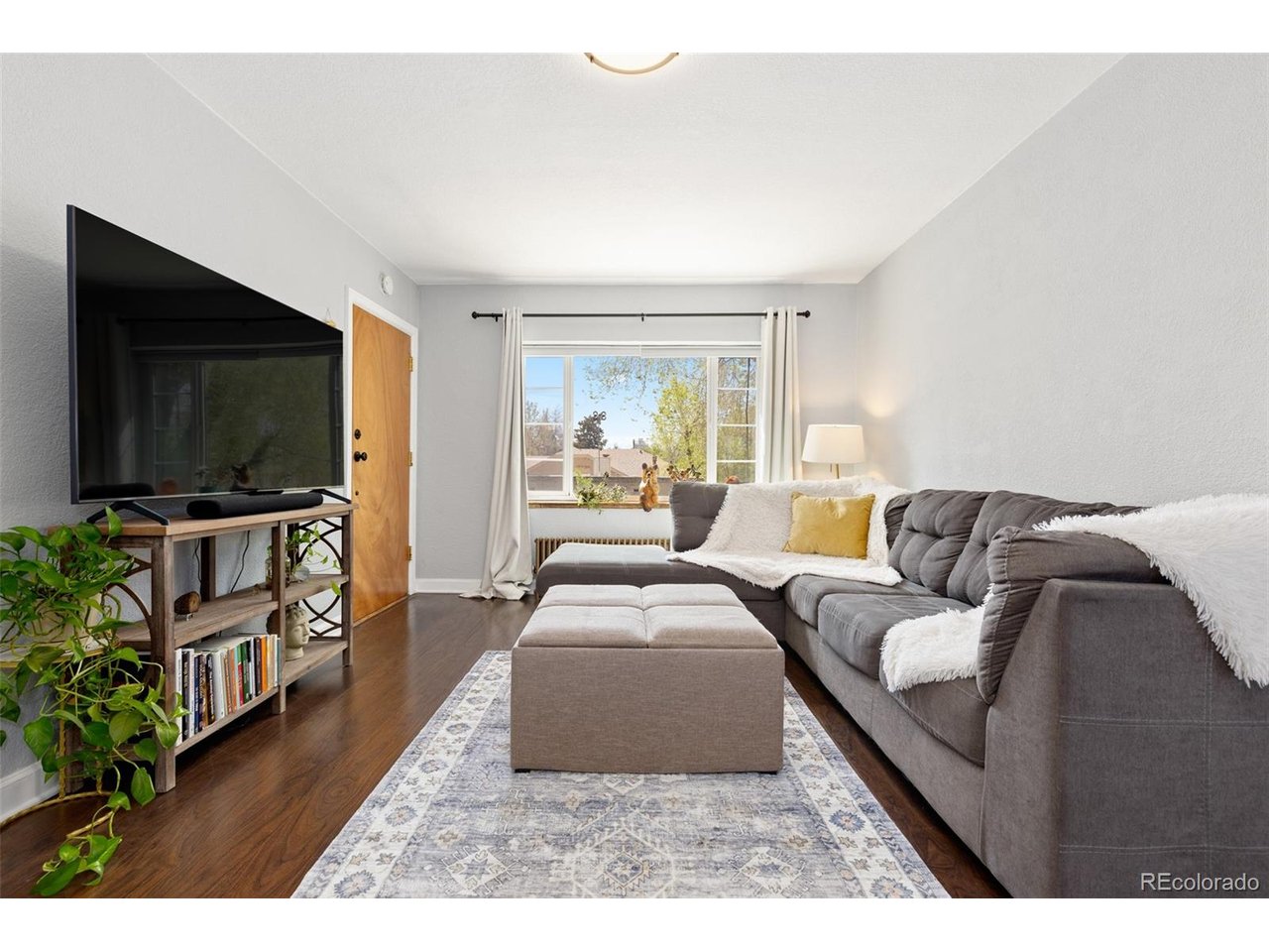 1481 Ash St 4