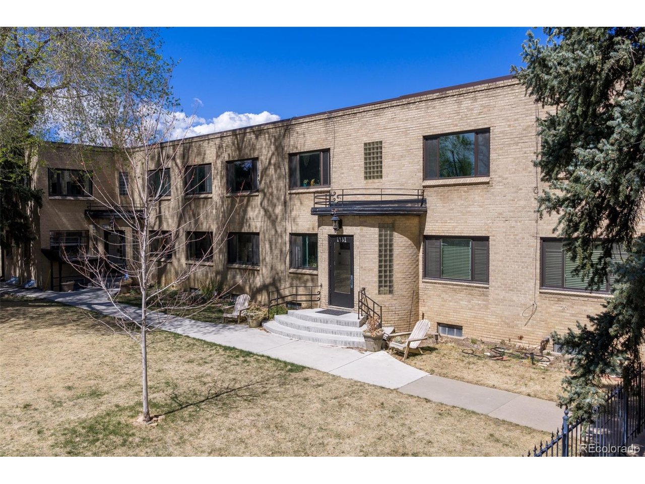 1481 Ash St 4