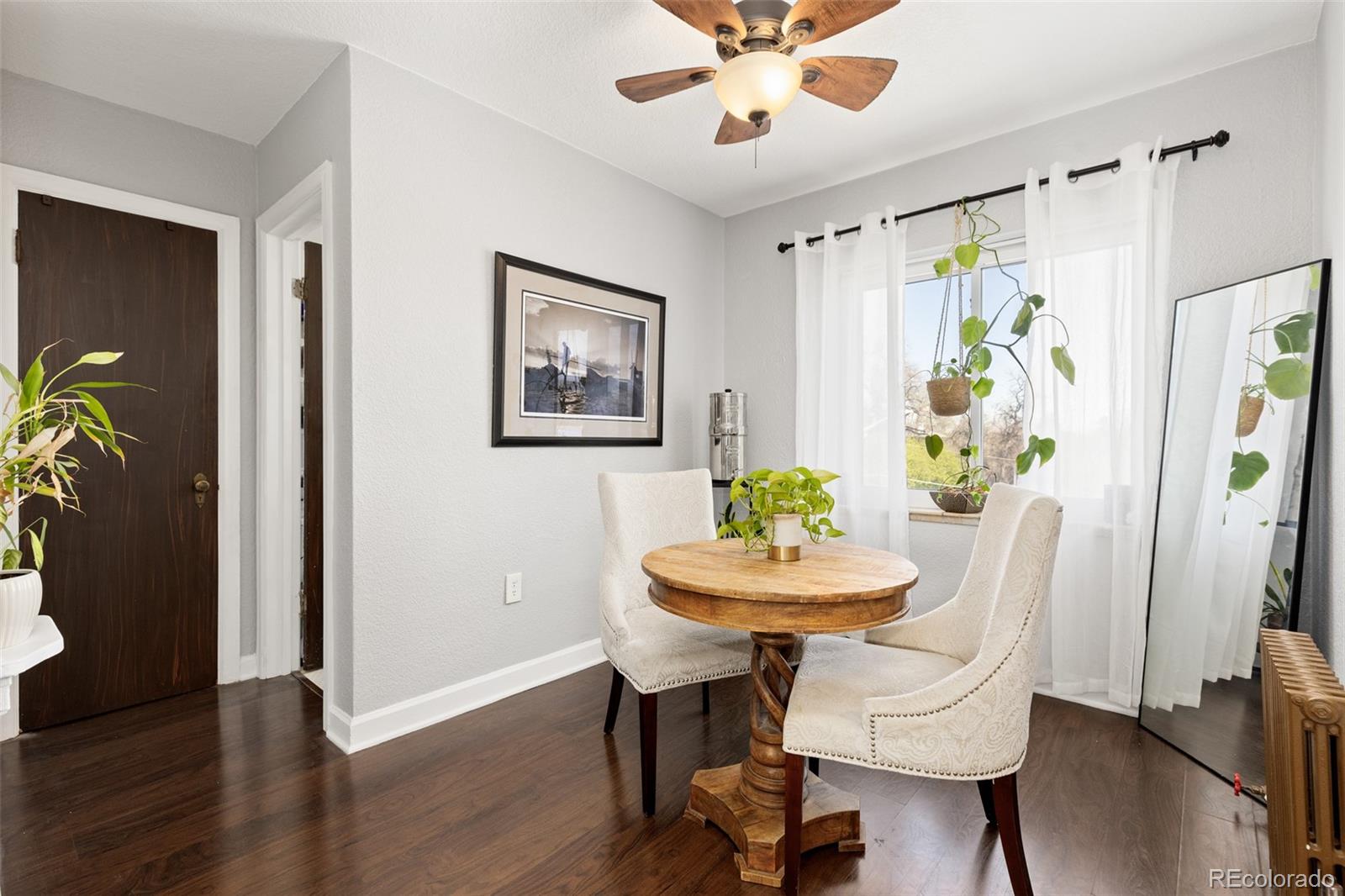 1481 Ash Street Unit: 4