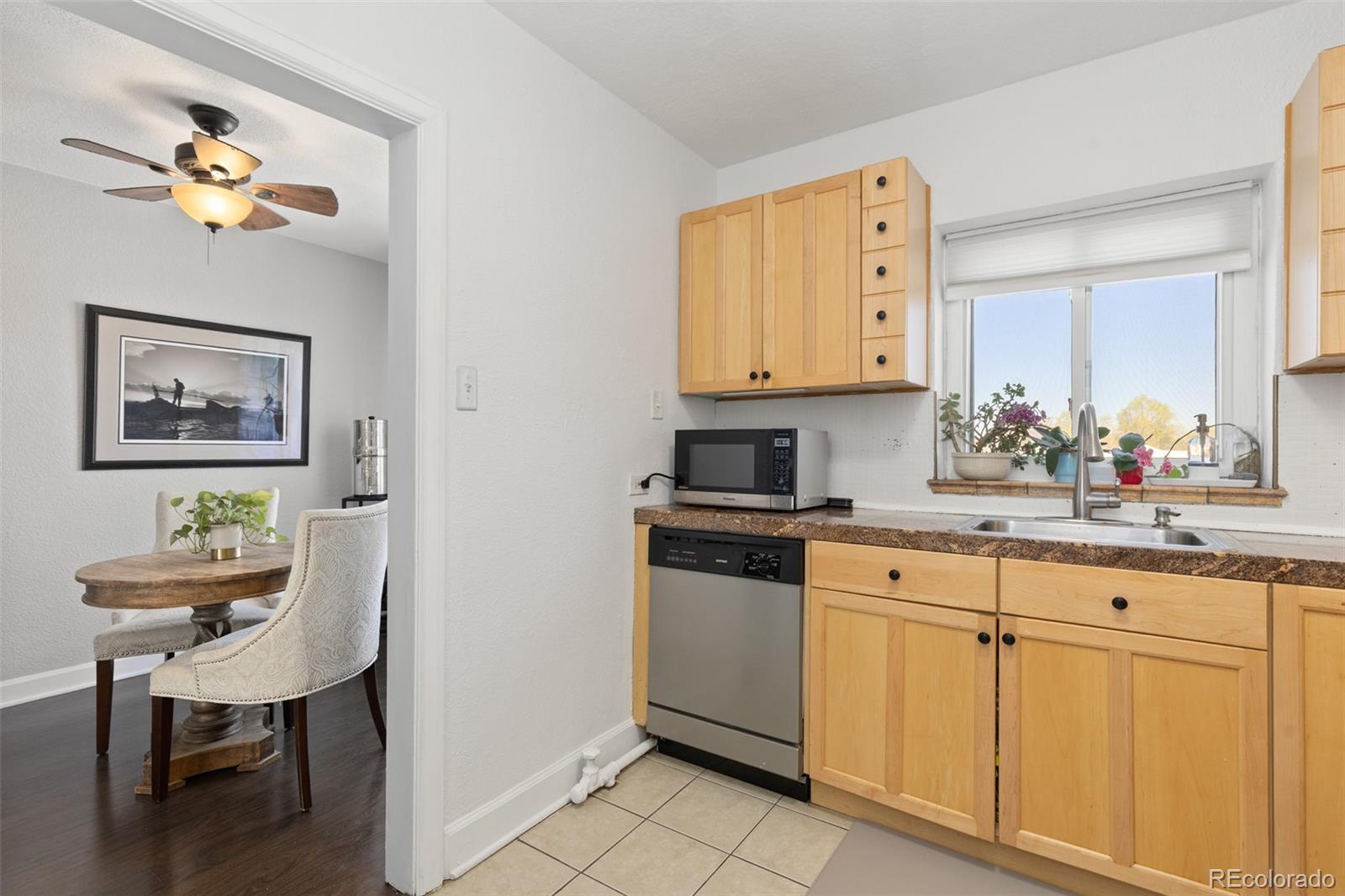 1481 Ash Street Unit: 4