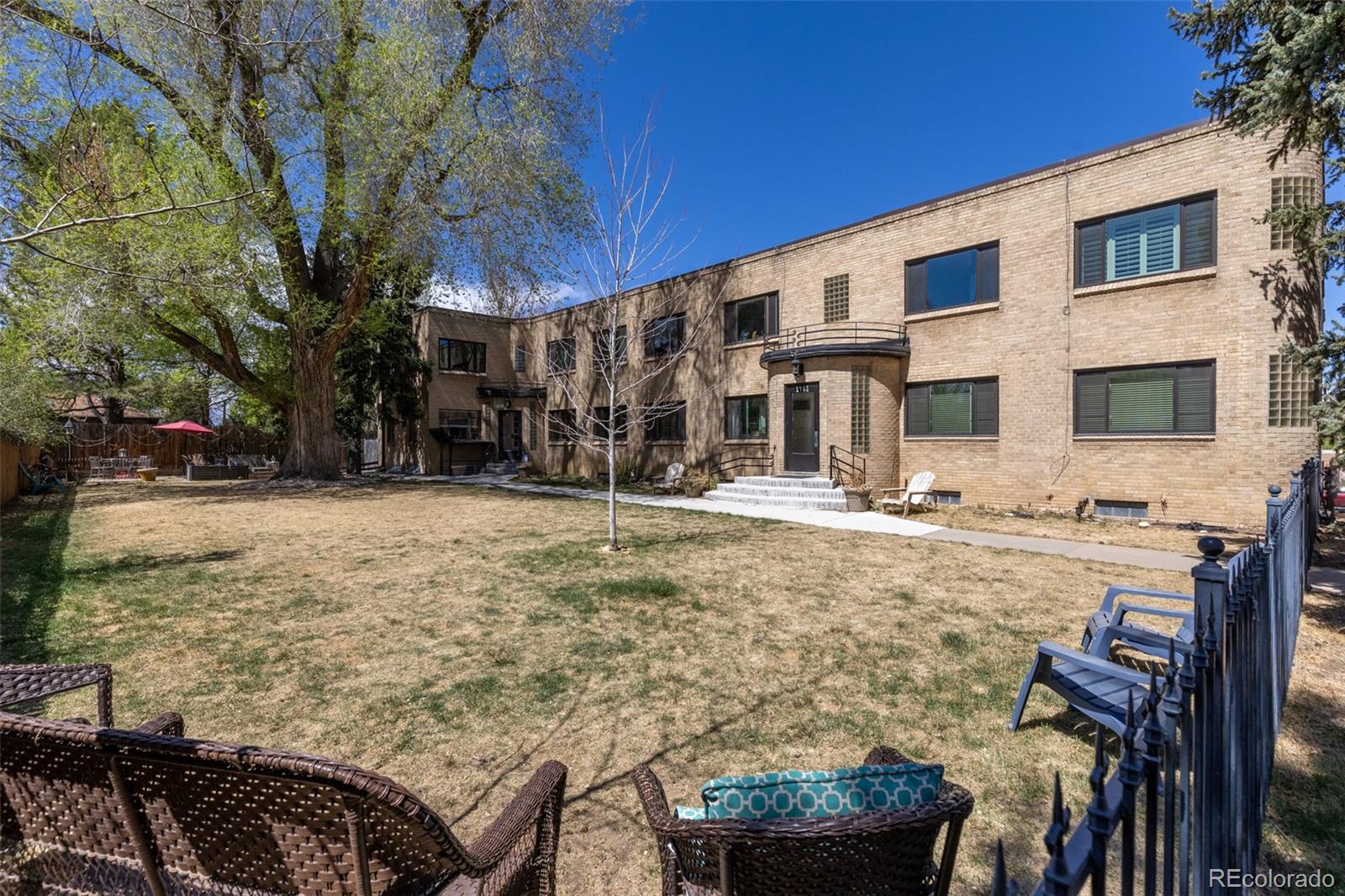 1481 Ash Street Unit: 4