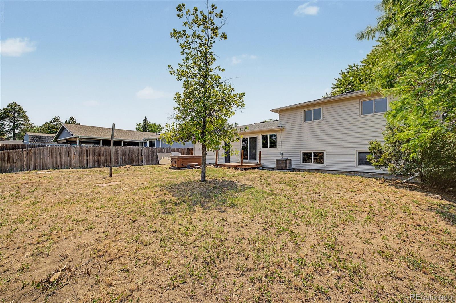 6538 S Everett Way