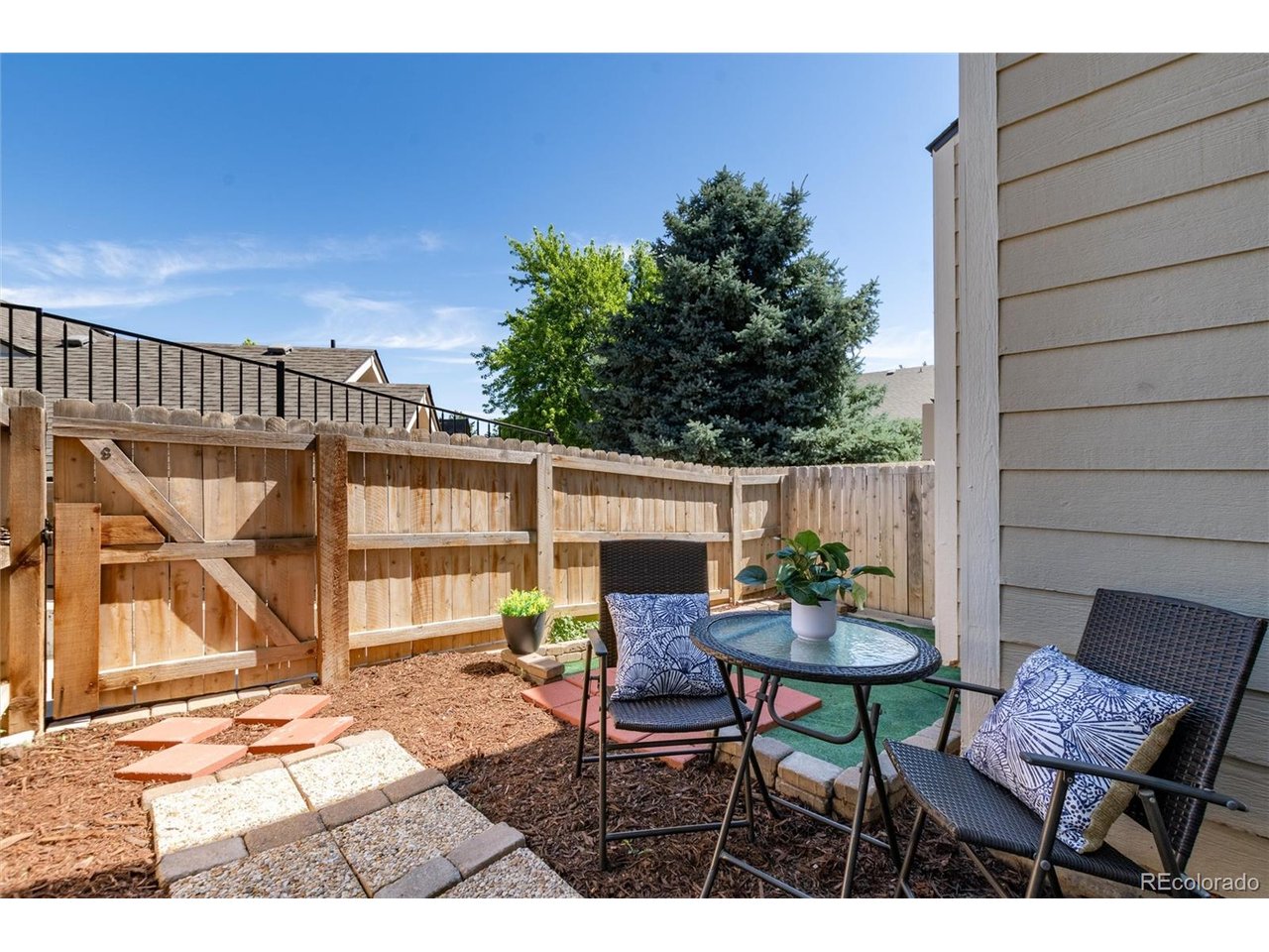 18397 E Alabama Pl D