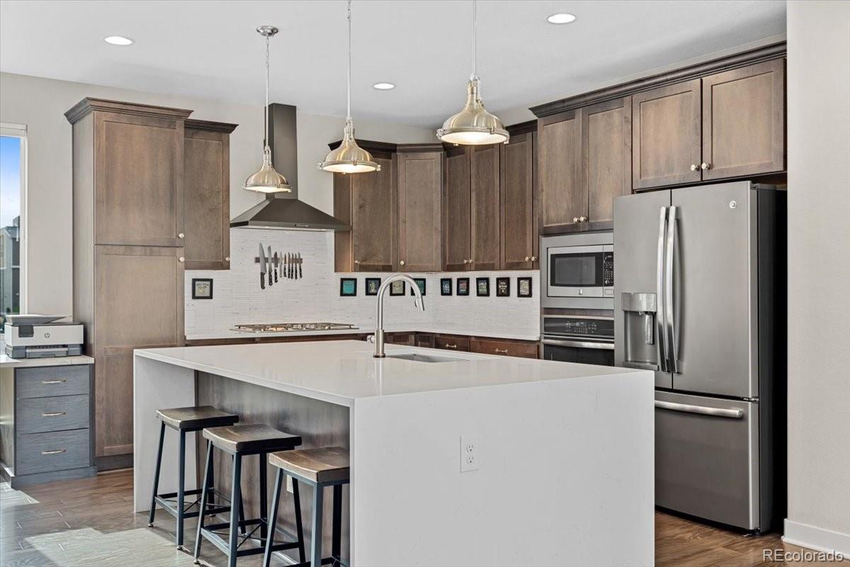 15882 E Broncos Place