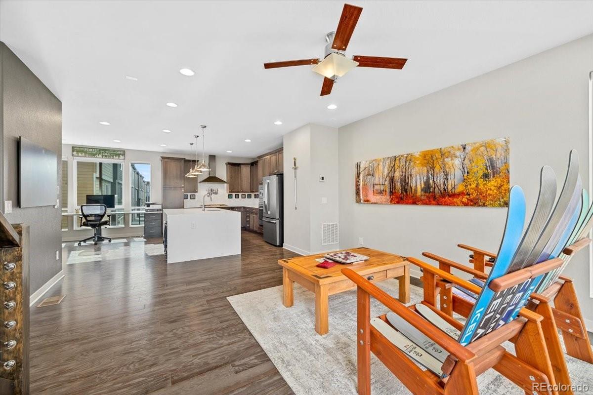 15882 E Broncos Place