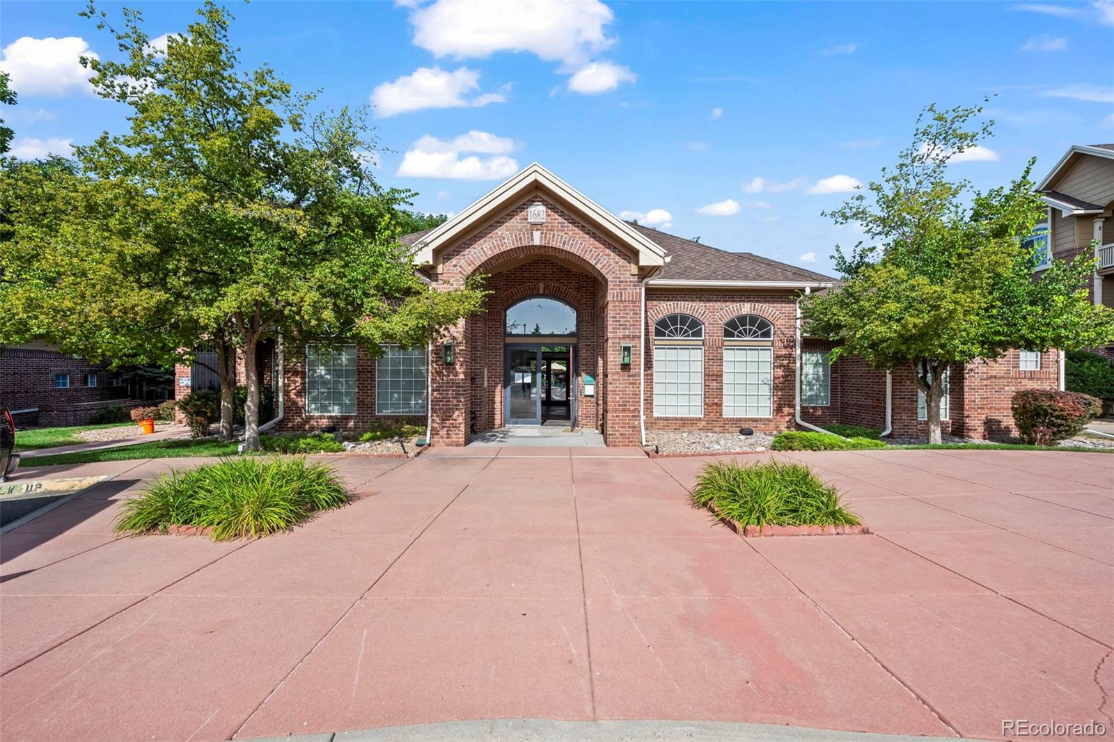 1631 W Canal Circle Unit: 817