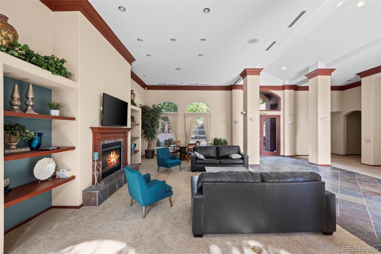 1631 W Canal Circle Unit: 817