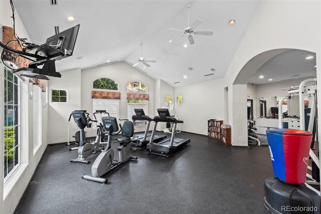 1631 W Canal Circle Unit: 817