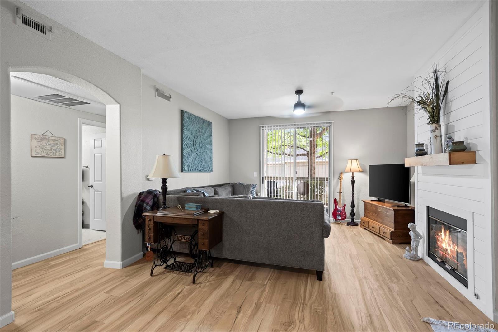 1631 W Canal Circle Unit: 817
