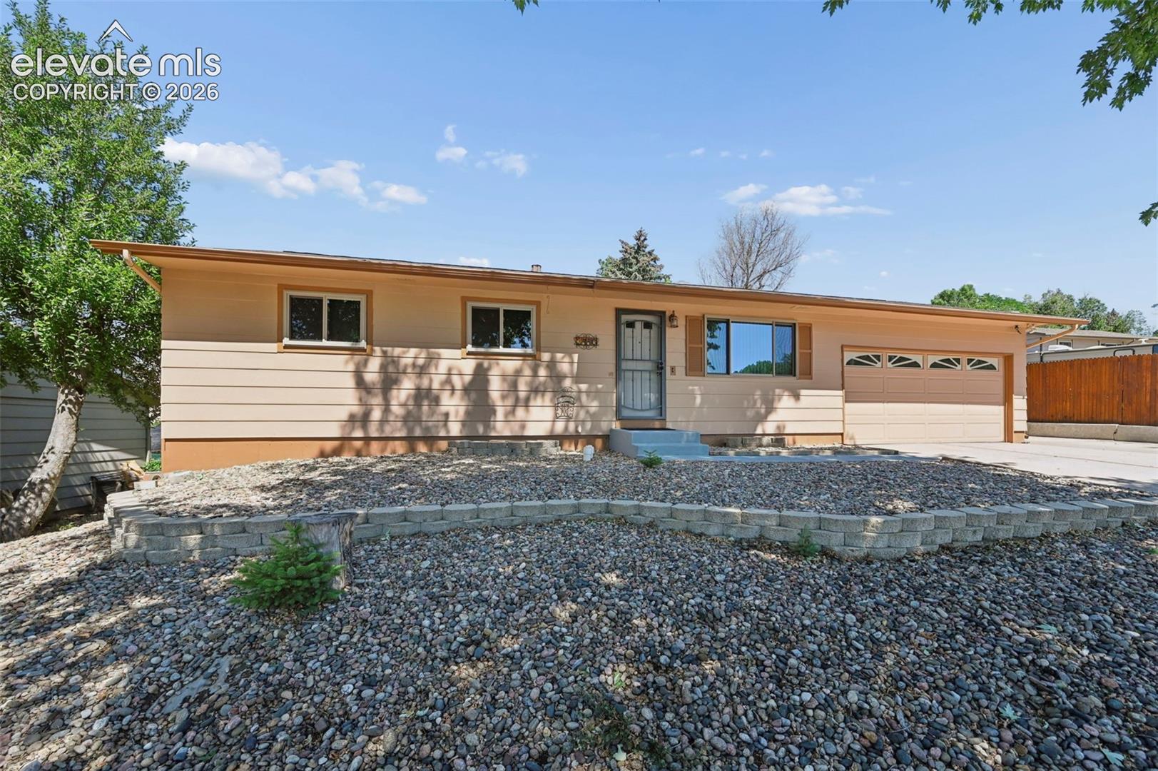 3440 Oro Blanco Drive