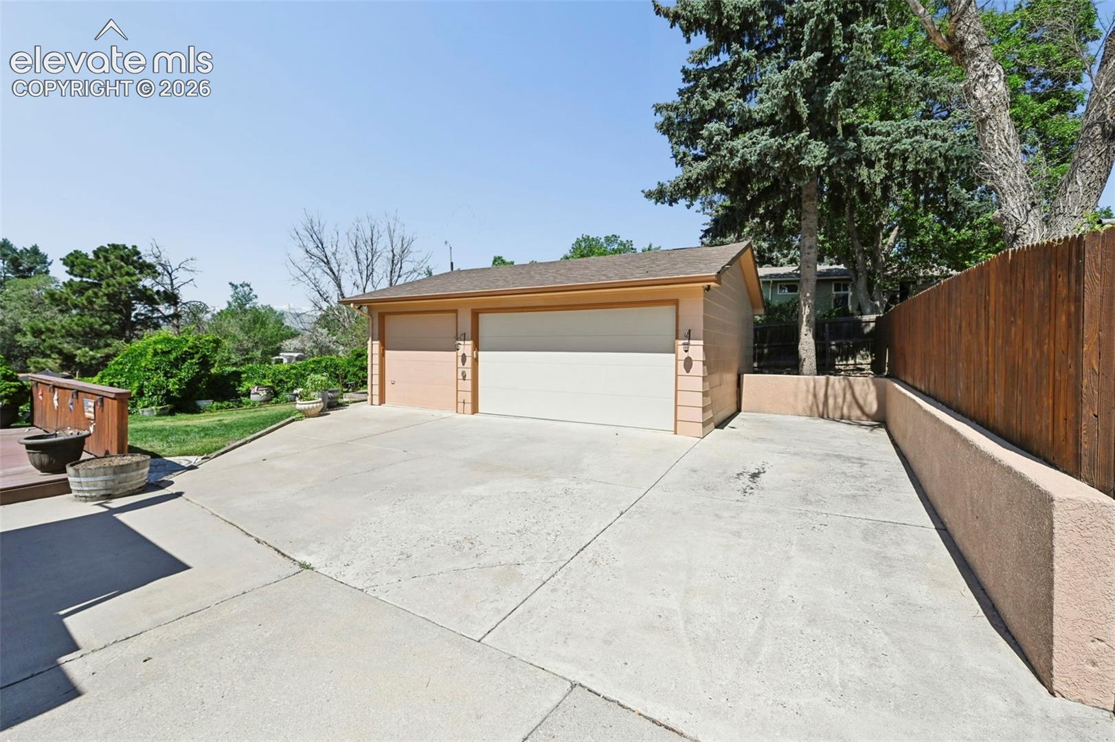 3440 Oro Blanco Drive