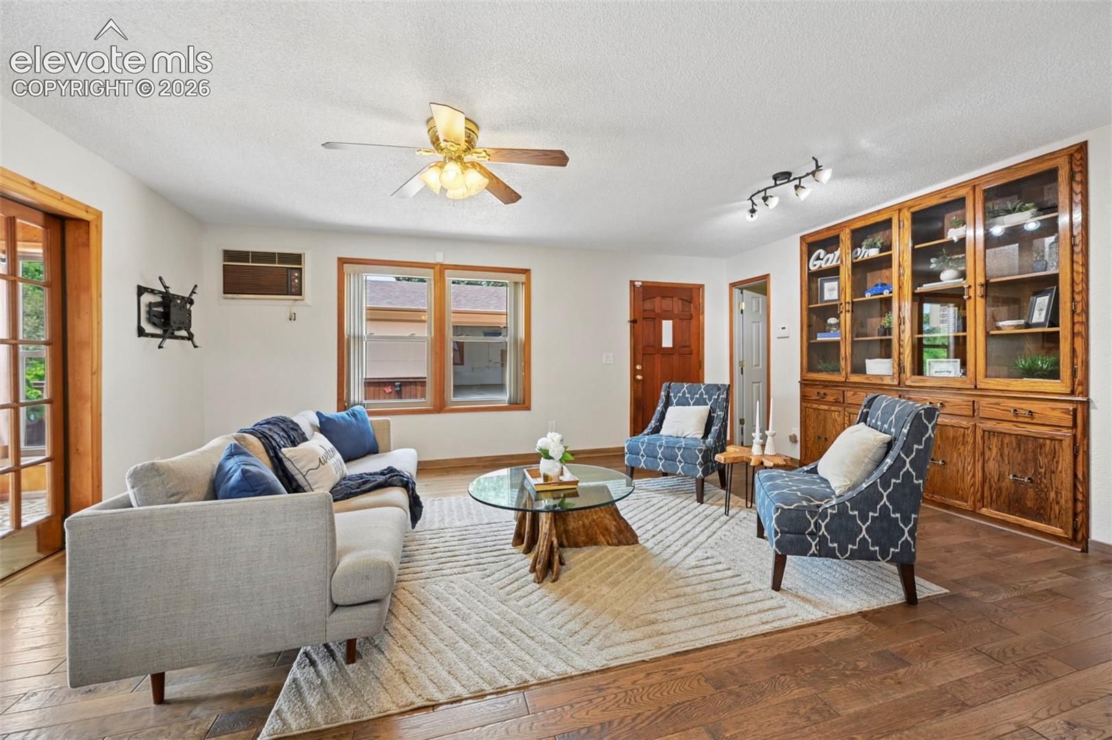 3440 Oro Blanco Drive