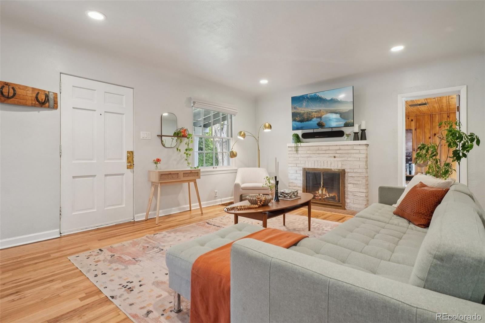 2480 Brentwood Street