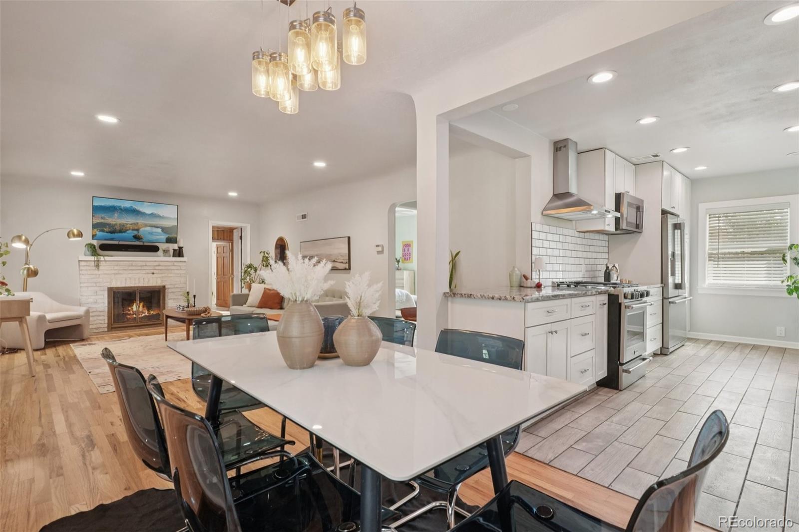 2480 Brentwood Street