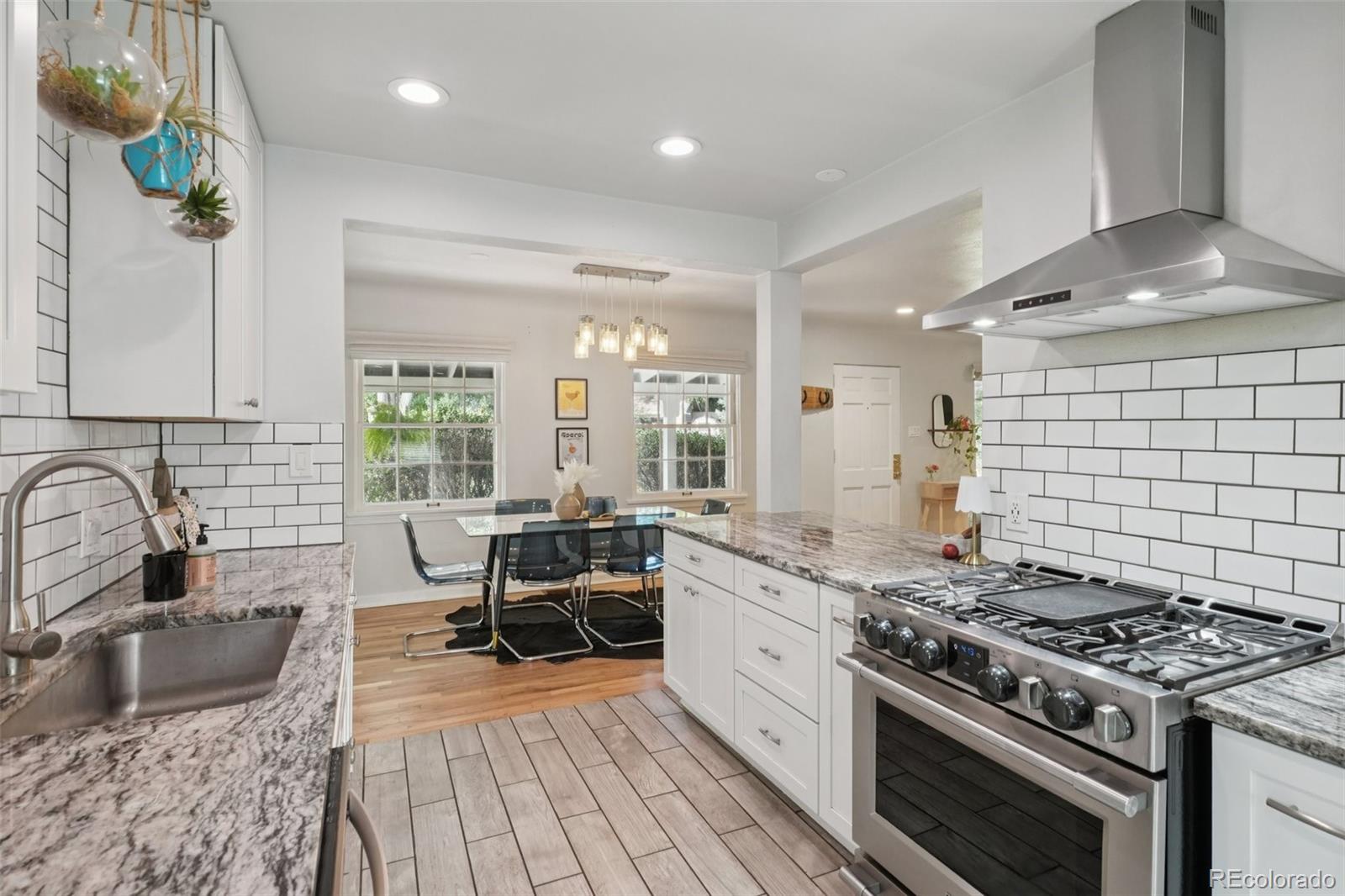 2480 Brentwood Street