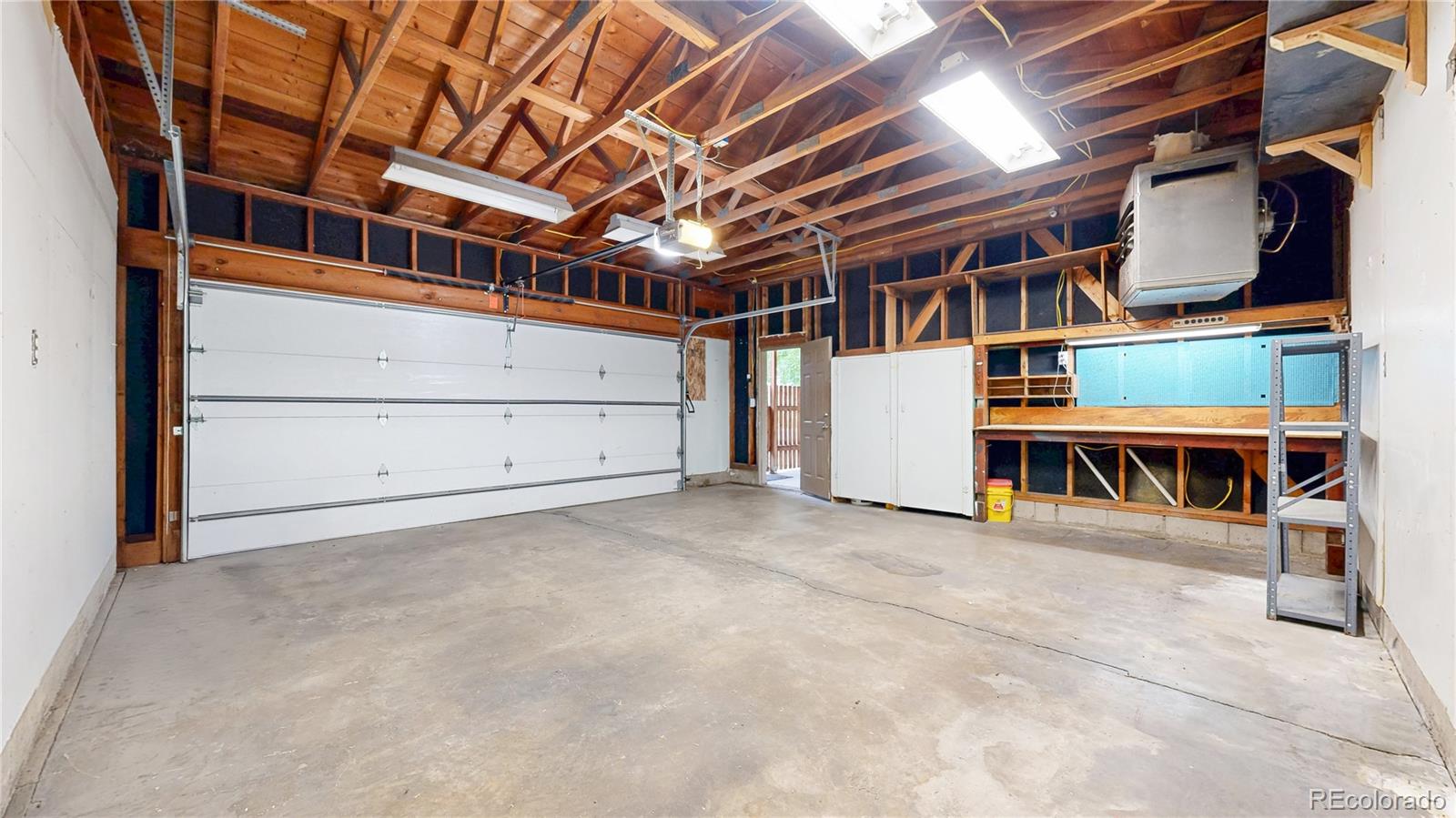 12098 W Virginia Drive