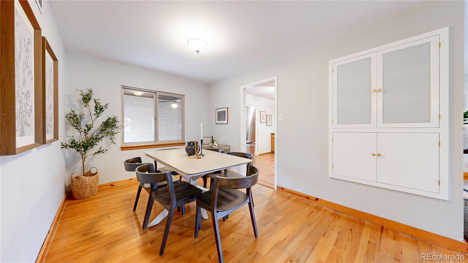 12098 W Virginia Drive