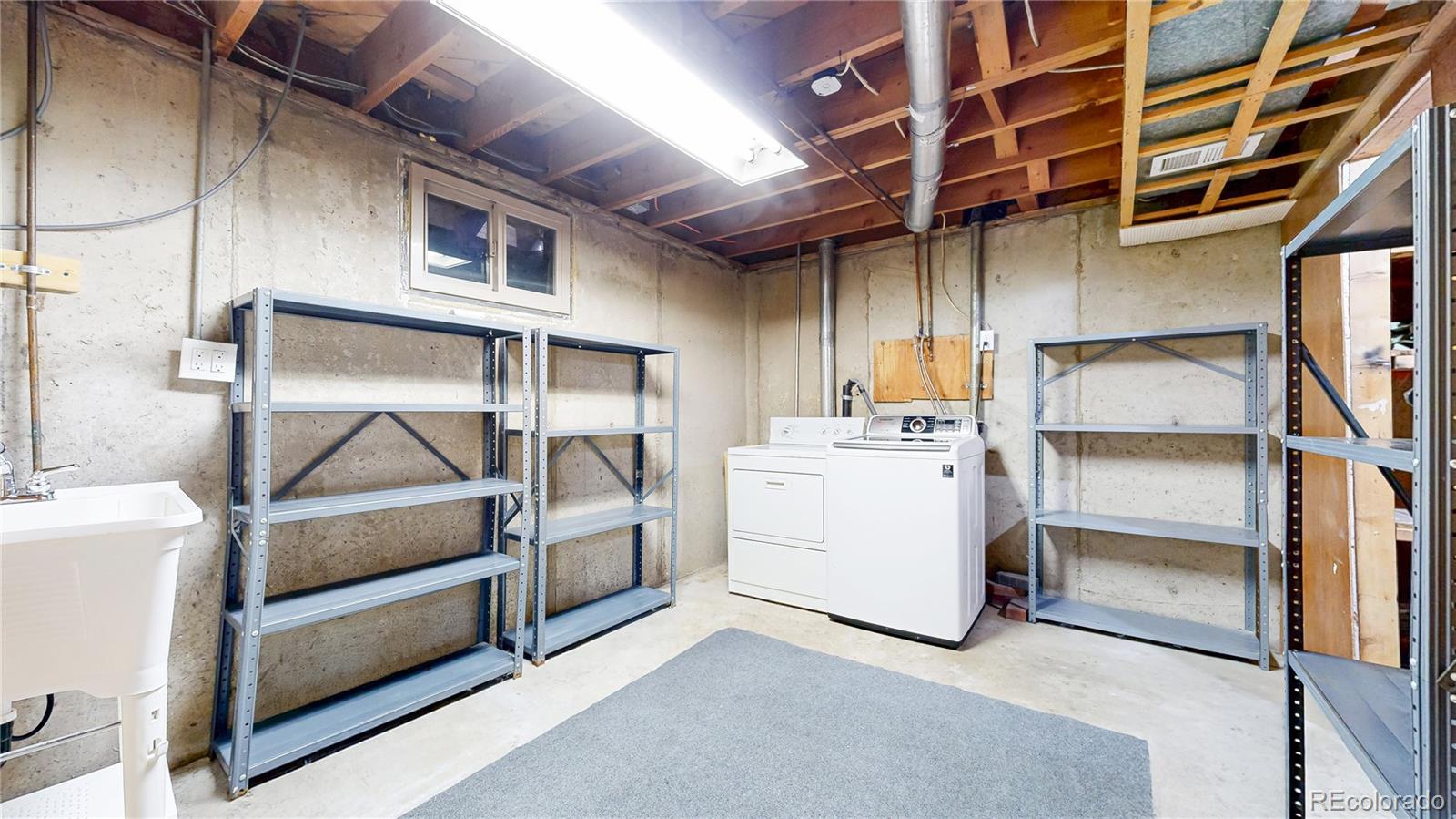 12098 W Virginia Drive