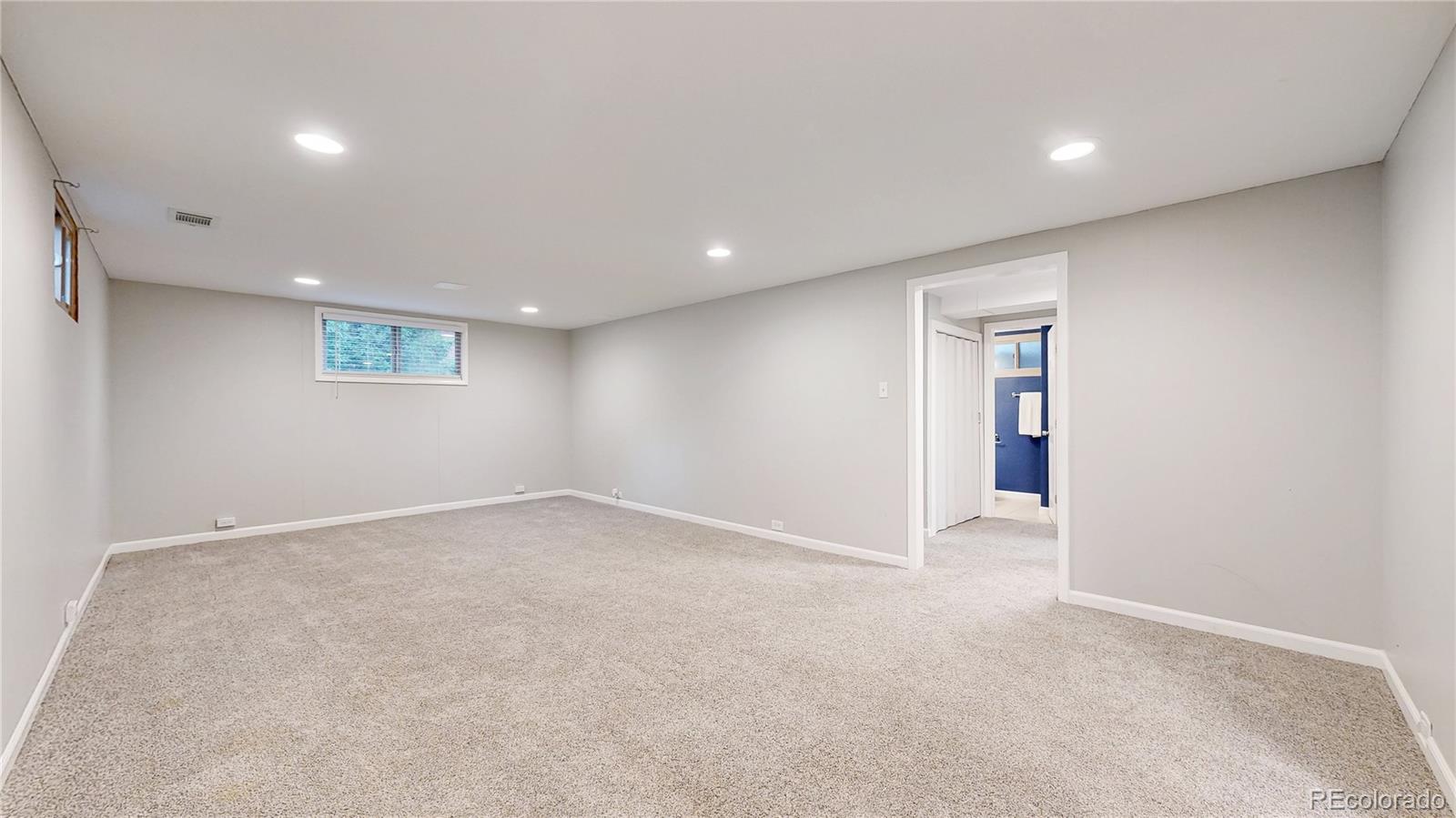 12098 W Virginia Drive