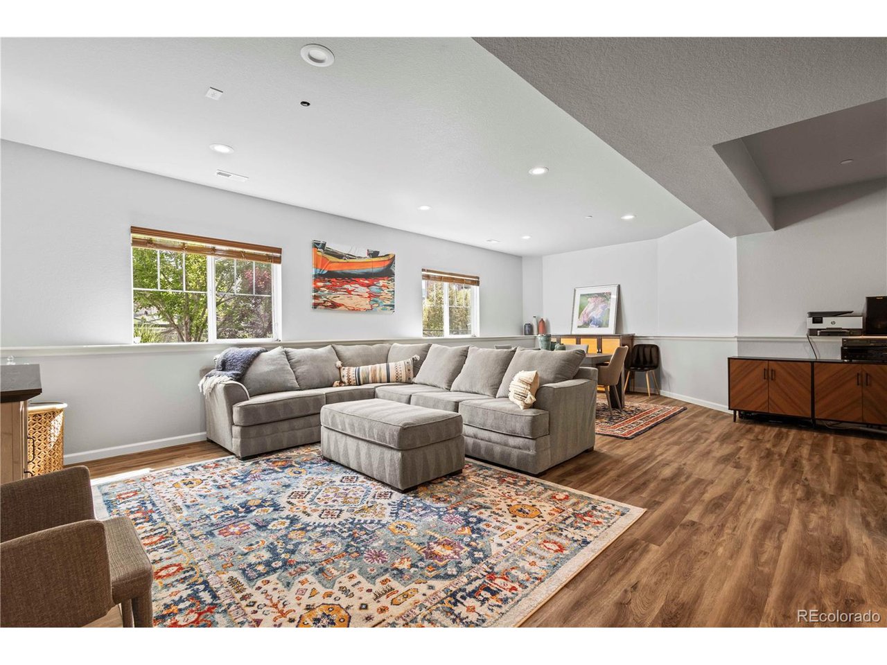5004 W 109th Cir