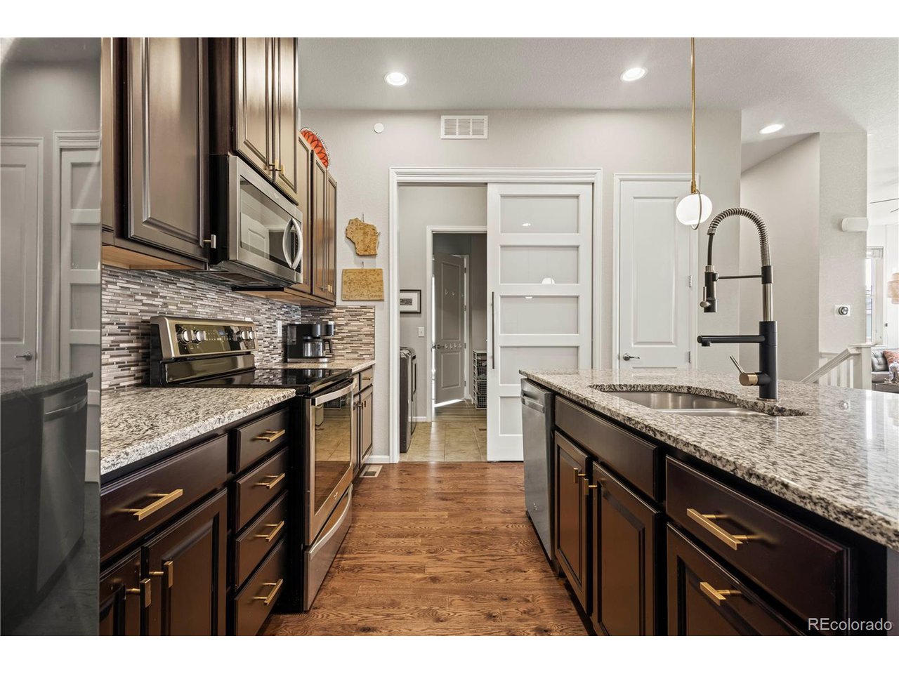 5004 W 109th Cir