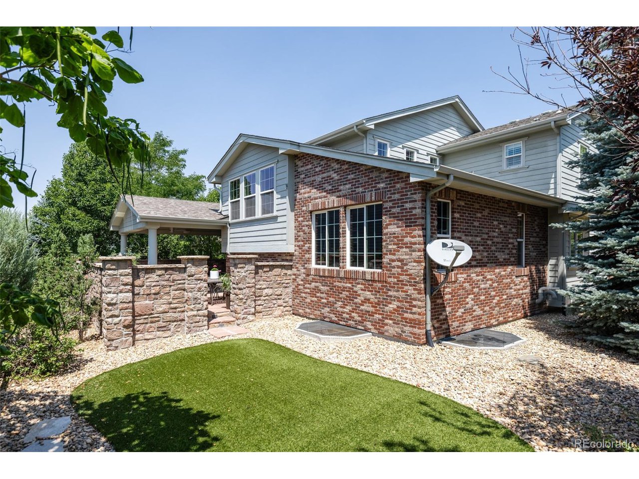 27302 E Euclid Dr
