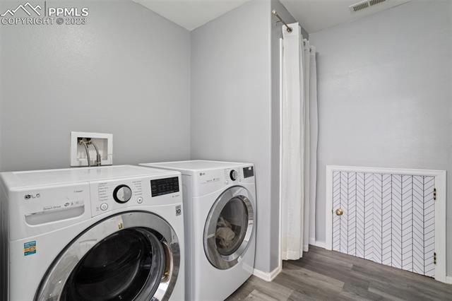 463 N Desert Cove Drive