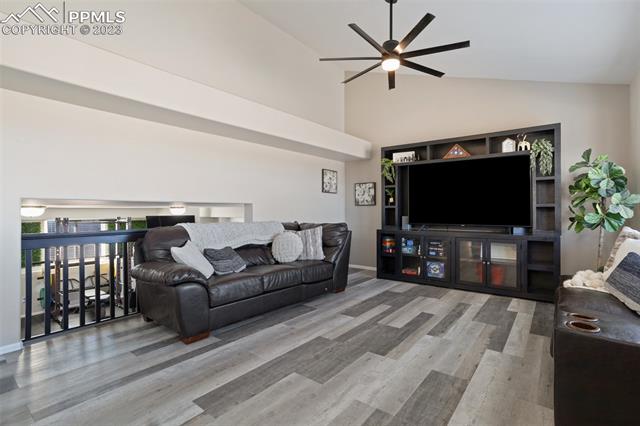 463 N Desert Cove Drive