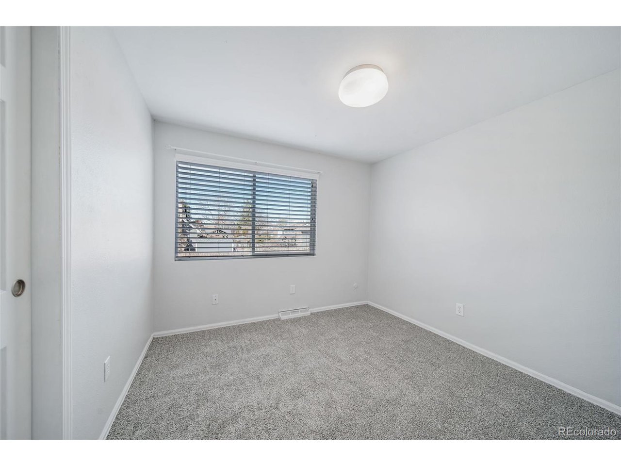 7210 S Webster St