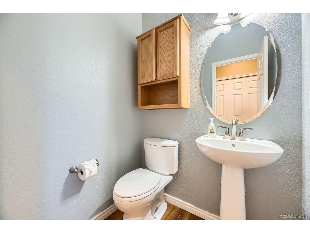 4551 S Tabor Ct