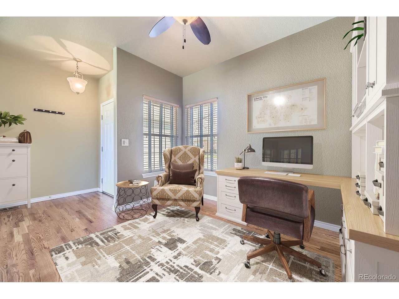 4551 S Tabor Ct