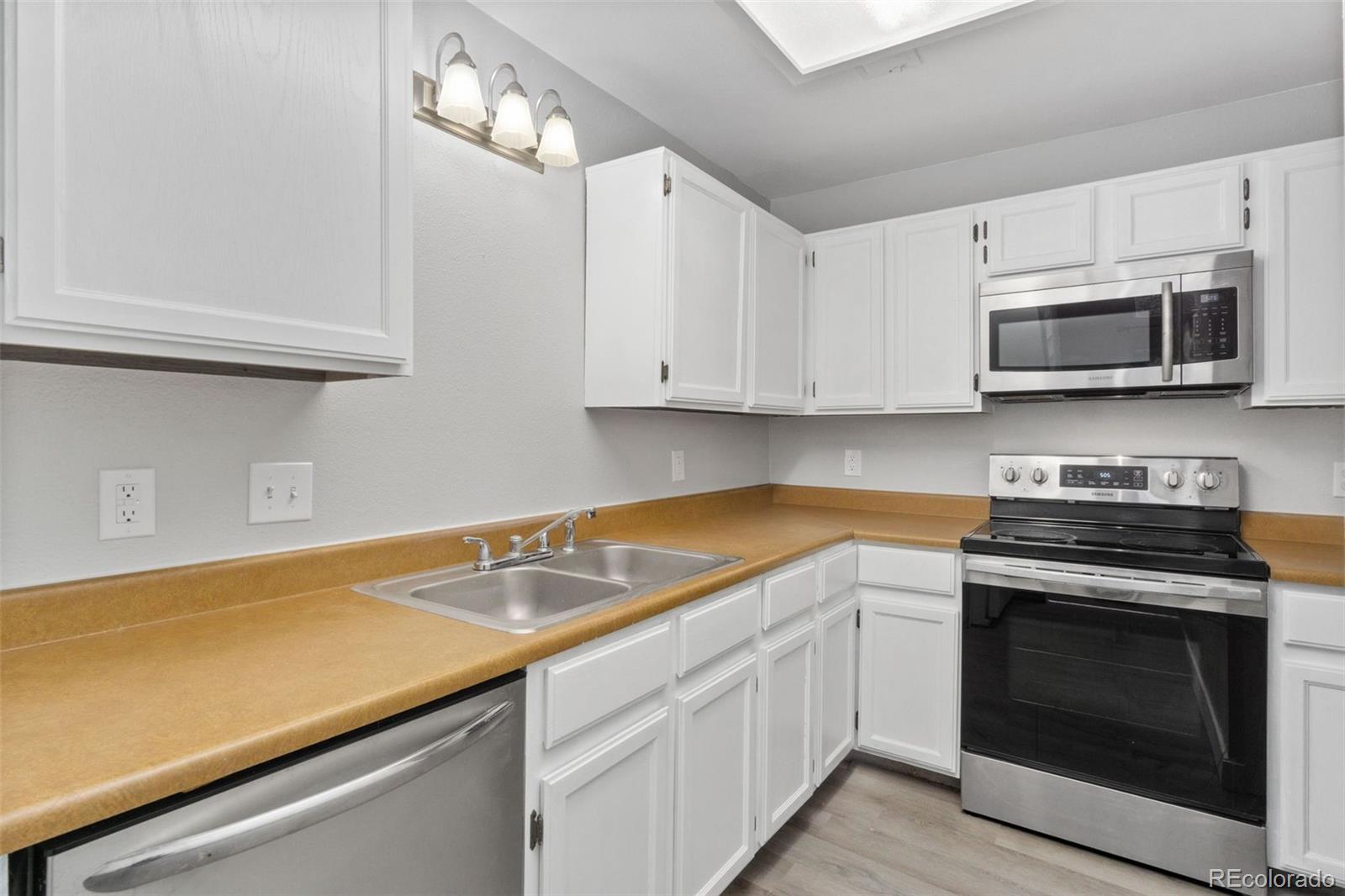 5690 W 80th Place Unit: 94